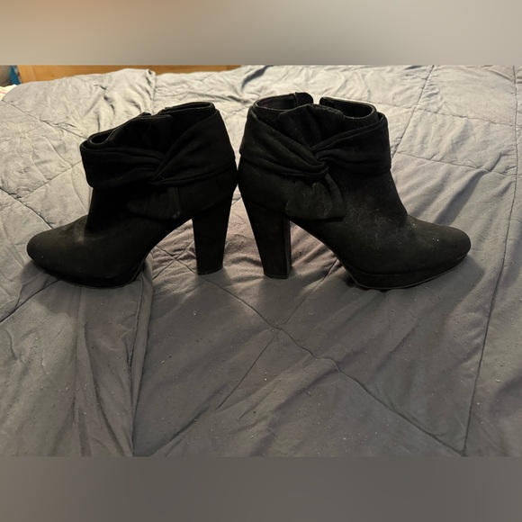 Lauren Conrad Ankle Boots NWOT - Picture 1 of 2